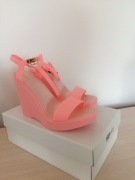 SANDAŁY KOTURN ROZ.39 KOLOR BRZOSKWINIA