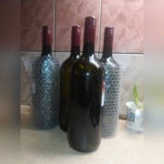 Butelki 1,5 L / zakręcane / brąz