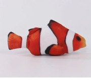 Zabawka dla kota kolorowa ryba