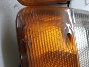 KIERUNKOWSKAZ MIGACZ PRAWY VOLVO 240 