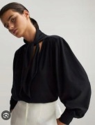 Massimo Dutti czarna bluzka z wiązaniem XS