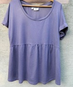 Bonprix Fioletowa bluzka, t-shirt z falbanką 40/42