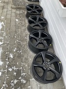 Tesla Model Y Juniper Felga Crossflow 19x9.5J ET45 5x114.3 