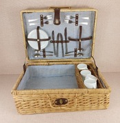 Retro kosz wiklinowy Kosz piknikowy z wyposażeniem Vintage Piknik