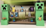 Stojak Ekspozytor Półka Minecraft na figurki z Kinder Joy
