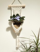 Kwietnik na ścianę, wiszący ze sznurka, BOHO, makrama 