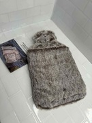 termofor w futrzanym pokrowcu