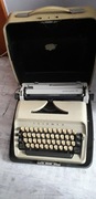 Stara maszyna do pisania Triumph Gabriele 20