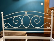 Łóżko białe metalowe, kute,