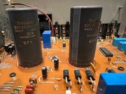 Technics Kondensatory 2szt 8200uF 50V , oryginalne, demontaż