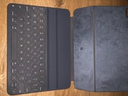 Apple smart keyboard folio