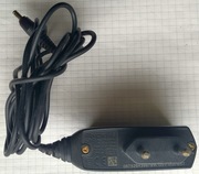 Oryginalna ładowarka sieciowa Nokia ACP-12E z grubą wtyczką 3.5 mm.