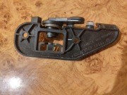 8J1 823 633 C Wspornik uchwytu otwierania maski Audi TT