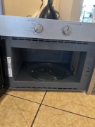 Kuchenka mikrofalowa pod zabudowę