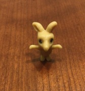 Figurka Kinder niespodzianki surprise Natoons Kangaroo Kangur baby, mały