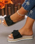 Letnie klapki boho na platformie