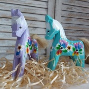 Konik Drewniany Drewniana Figurka Dekoracja Koń 18cm Folk