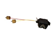 MERCEDES W211 ZAMEK KLAPY BAGAŻNIKA TYŁ A2117400036