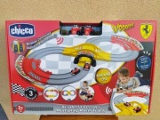 Chicco Tor wyścigowy Ferrari 3w1 Pojazdy sterowane