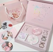 Uroczy zestaw kosmetyków, zestaw kosmetyków na prezent z torbą prezentową