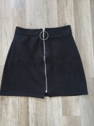 Spódnica czarna jak zamsz z zamkiem S 