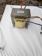 Transformator 230V / 13.7V z odczepem