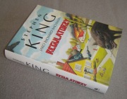 Stephen KING - Regulatorzy