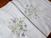 Ręcznie haftowany bieżnik 95x38