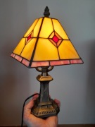 Lampa witrażowa w stylu Tiffany 