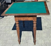 Stół/stolik "karciak" w stylu eklektycznym, rozkładany
