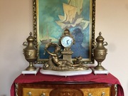 Piękny Antyczny Zegar Kominkowy z Przystawkami Marmur Alabaster