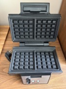 KRUPS | Gofrownica 850W stan bdb., płyty ceramiczne, stal nierdzewna FDK261