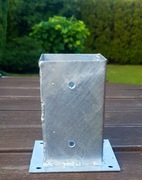  Podstawa słupa drewnianego 90x90 do betonu