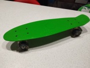 DESKOROLKA FISZKA ZIELONA SMIKI + KASK + OCHRANIACZE