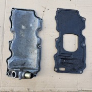 Pokrywa do silnika Audi V8 4.2 BFM