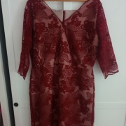 Elegancka sukienka nowa bez metki 