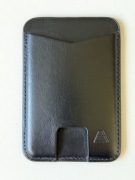 Portfel ze skóry naturalnej Andar The Mag do iPhone'a czarny