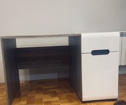 Biurko black red white Azteca Trio