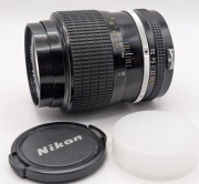 NIKON Nikkor 135mm 1:3.5 Nikon F