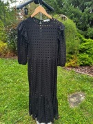 36 S Mango ażurowa sukienka czarna midi falbanki styl boho