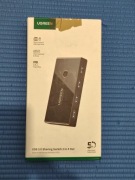 ugreen usb3.0 sharing switch 2 in 4 out