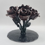 Metalowa dekoracja bukiet róż 13 cm ciężka rzeźba loft