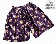 ładne luźne kwieciste spodenki vintage r.M/L