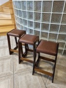 Taborety barowy tapicerowany