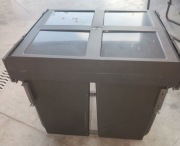 Dwukomorowy, wysuwany kosz