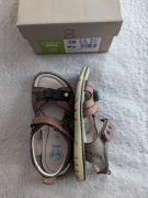Skórzane eleganckie buty sandały na rzepy Lasocki 29