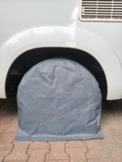 Ochronny pokrowiec na koło do kampera, przyczepy.