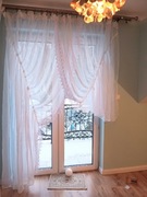 Przepiękna biała firana wykończona gipiurą 450x250