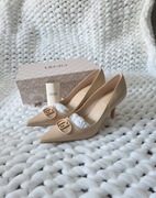 Szpilki beżowe Liu Jo 