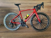 Nowy rower szosowy, szosa miniaturka